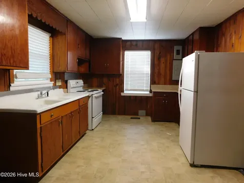 417 Fairly Street Laurinburg NC 28352