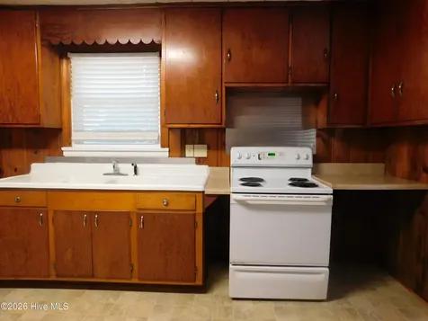 417 Fairly Street Laurinburg NC 28352
