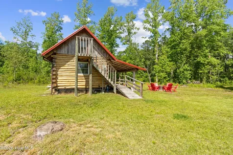 5840 Green Swamp Road NW Ash NC 28420