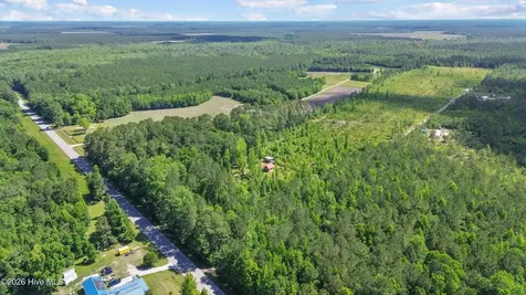 5840 Green Swamp Road NW Ash NC 28420