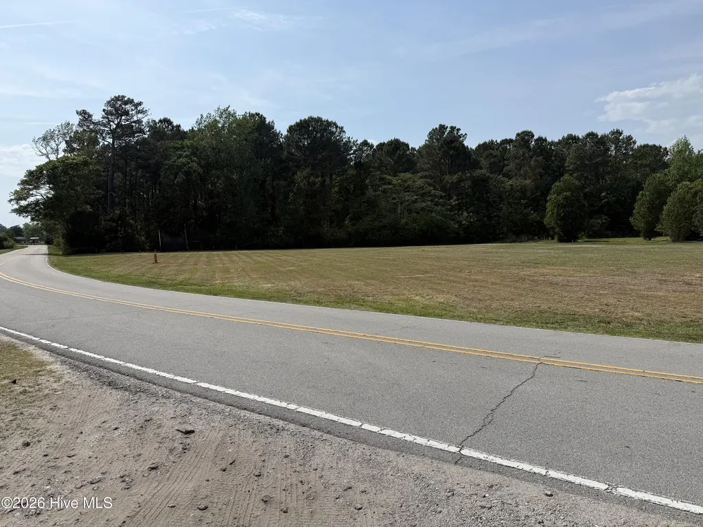 840 Newport Loop Road Newport NC 28570