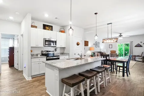 502 Ladyfish Loop NW Sunset Beach NC 28468