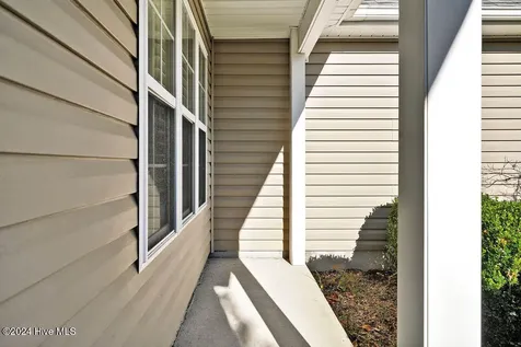 159 Emerald Ridge Drive Hampstead NC 28443
