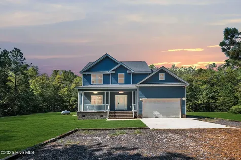 166 Skippers Court Hertford NC 27944