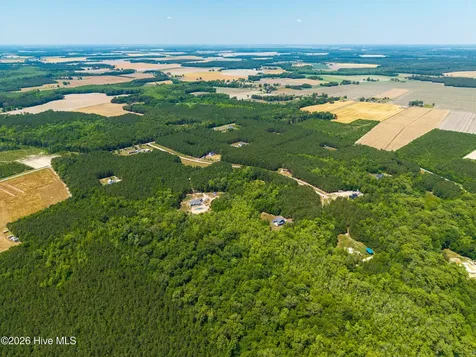166 Skippers Court Hertford NC 27944