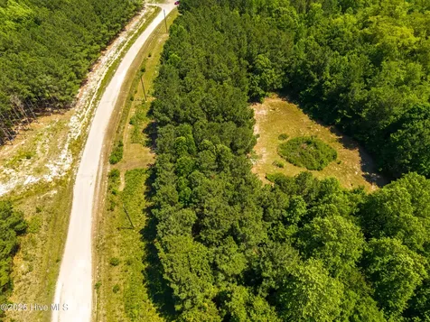 166 Skippers Court Hertford NC 27944