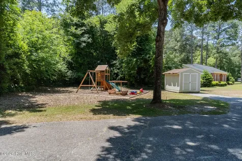 311 Doll Street Elizabethtown NC 28337