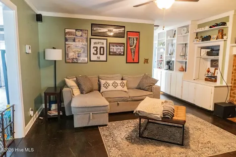 311 Doll Street Elizabethtown NC 28337