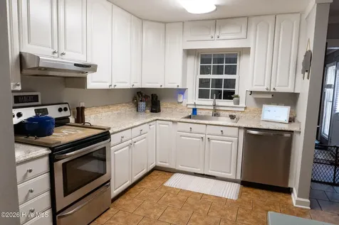 311 Doll Street Elizabethtown NC 28337