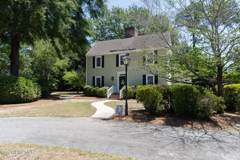 311 Doll Street Elizabethtown NC 28337