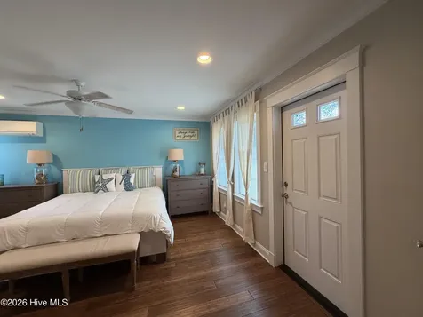 448 Seashore Drive Atlantic NC 28511