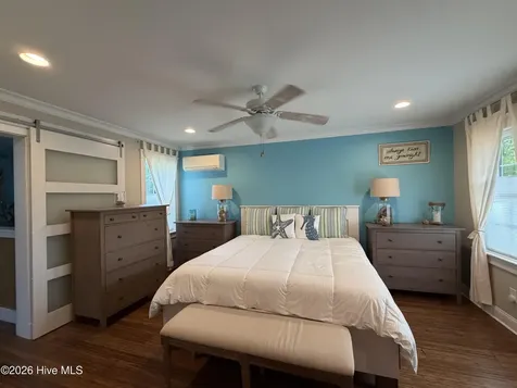 448 Seashore Drive Atlantic NC 28511