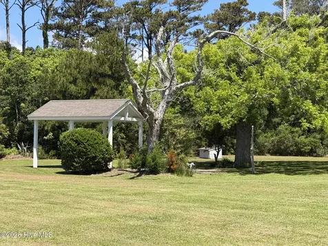 448 Seashore Drive Atlantic NC 28511