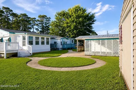 324 Cypress Avenue Holly Ridge NC 28445