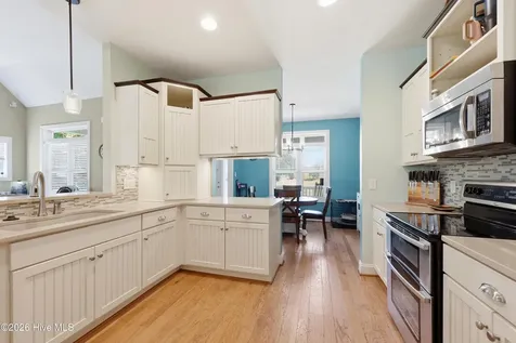 303 Duck Haven Swansboro NC 28584