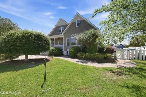 303 Duck Haven Swansboro NC 28584