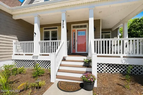 303 Duck Haven Swansboro NC 28584