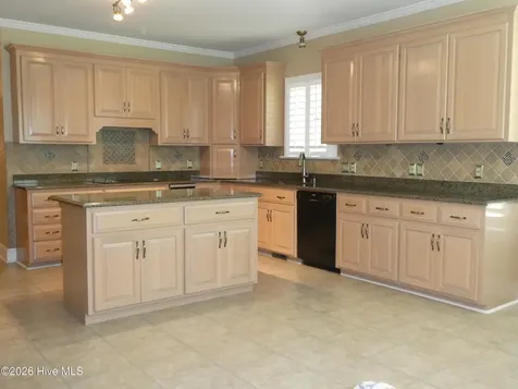 202 Walnut Cove Drive Lumberton NC 28358