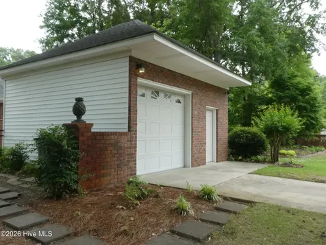 202 Walnut Cove Drive Lumberton NC 28358