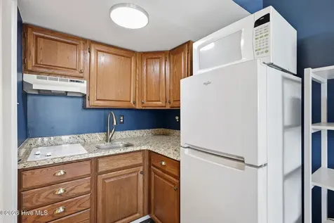 1918 W Fort Macon Road Atlantic Beach NC 28512