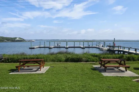 1918 W Fort Macon Road Atlantic Beach NC 28512