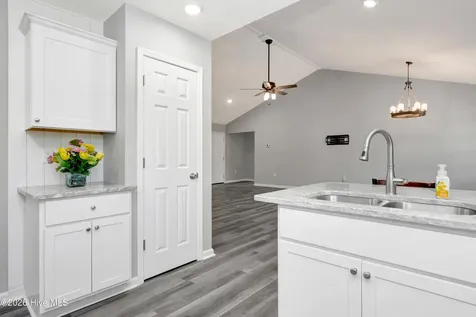 4890 W Nc 72 Highway W Lumberton NC 28360