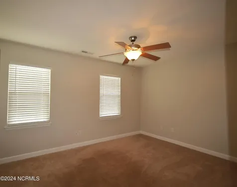 202 Lanieve Court Hubert NC 28539