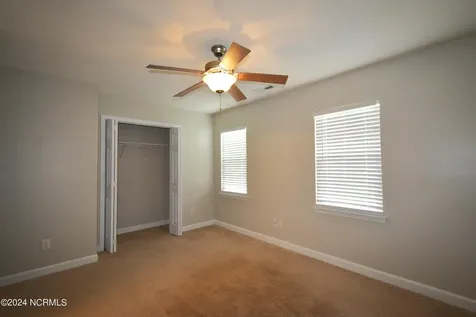 202 Lanieve Court Hubert NC 28539