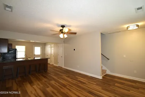 202 Lanieve Court Hubert NC 28539
