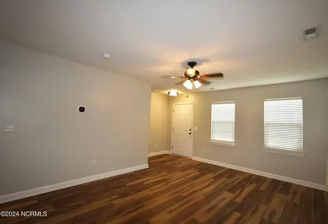 202 Lanieve Court Hubert NC 28539