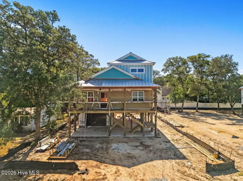110 NE 41st Street Oak Island NC 28465