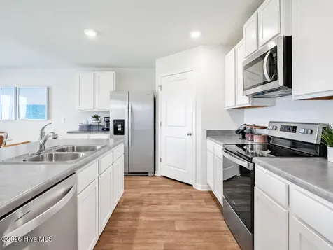 452 Driftwood Drive Richlands NC 28574