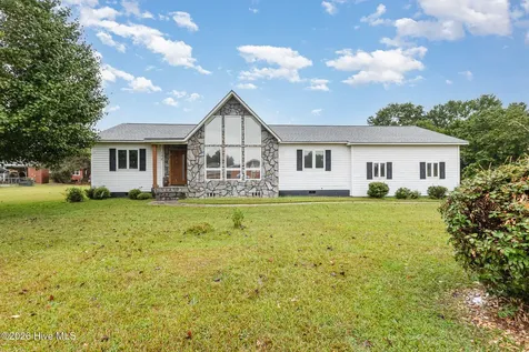 128 Linda Street Princeton NC 27569