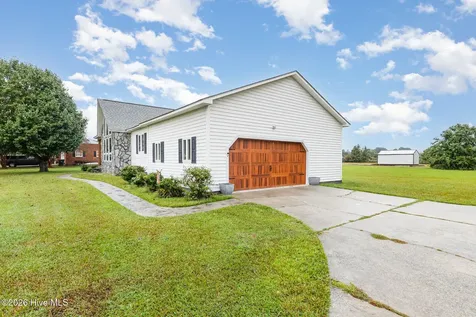 128 Linda Street Princeton NC 27569