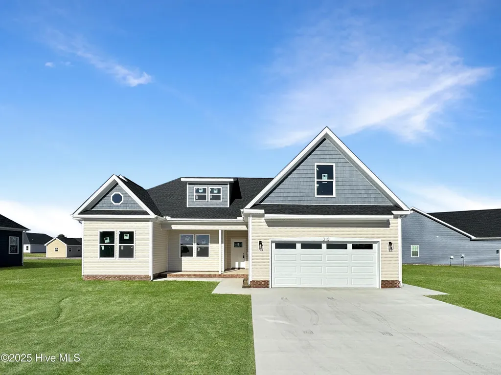 307 Spinnaker Street Elizabeth City NC 27909