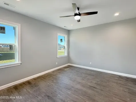 307 Spinnaker Street Elizabeth City NC 27909