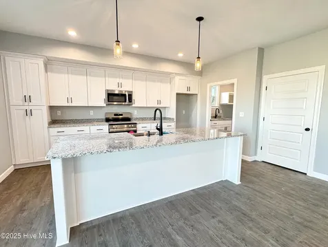 307 Spinnaker Street Elizabeth City NC 27909