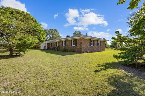 257 Plantation Drive Red Springs NC 28377