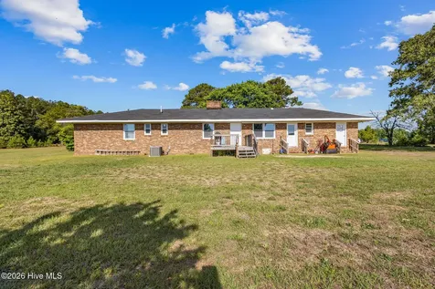 257 Plantation Drive Red Springs NC 28377
