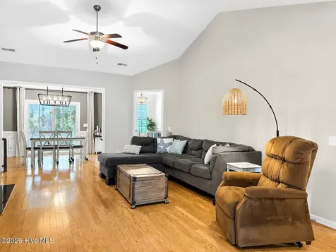 61 Scrub Oaks Drive Hampstead NC 28443