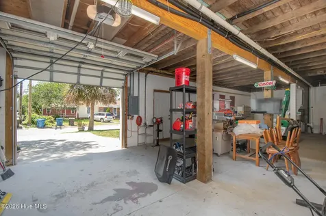 2313 Avery Street Morehead City NC 28557
