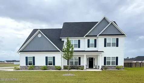 937 Uplands Lane Jacksonville NC 28546