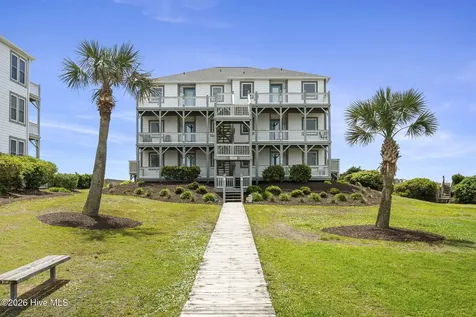 2809 Pier Pointe Drive Emerald Isle NC 28594