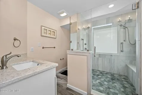2809 Pier Pointe Drive Emerald Isle NC 28594