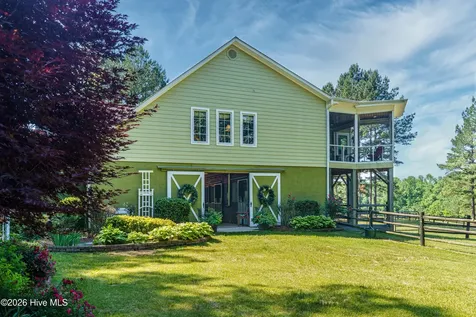 644 Bracken Hill Road Cameron NC 28326