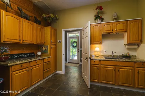 644 Bracken Hill Road Cameron NC 28326