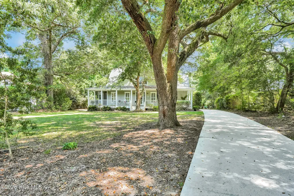 220 Shearwater Drive Hampstead NC 28443
