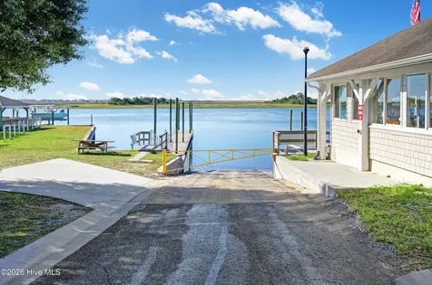 220 Shearwater Drive Hampstead NC 28443