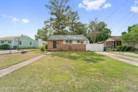403 Nelson Drive Jacksonville NC 28540