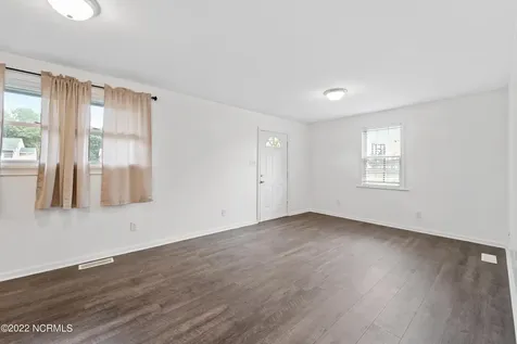 403 Nelson Drive Jacksonville NC 28540